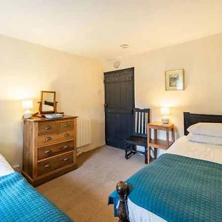 3 Bed In Holmrook Oc-sz556